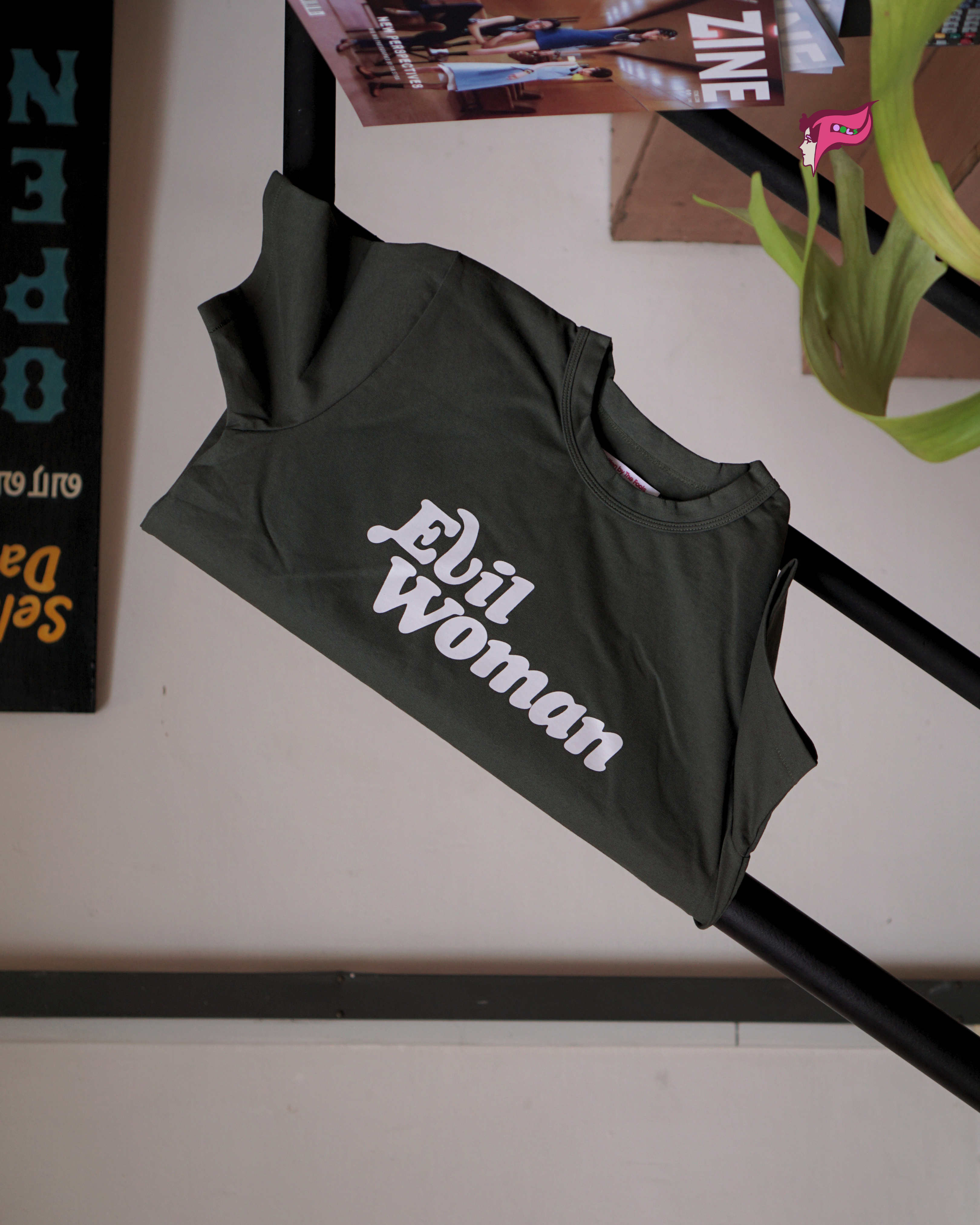 'EVIL WOMAN' SINGLE STITCH T-SHIRT